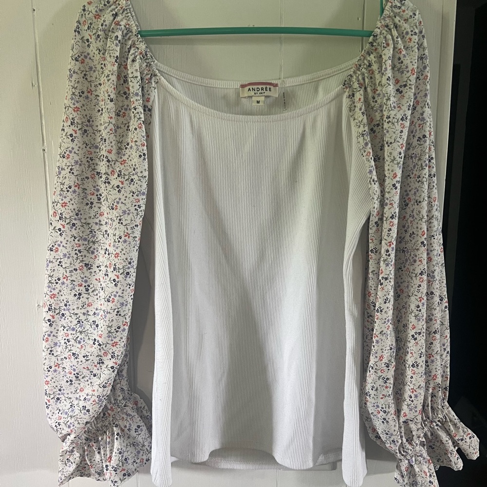 Long Sleeve Floral Top - Like New!
